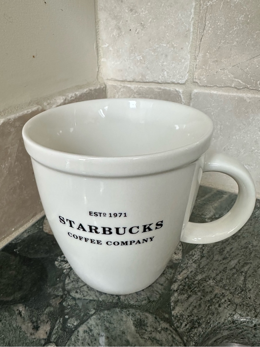 Starbucks (2006) abbey White Barista Ceramic Mug- oversized